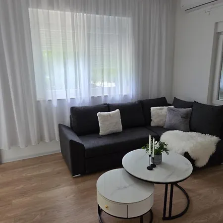 Novak Apartament